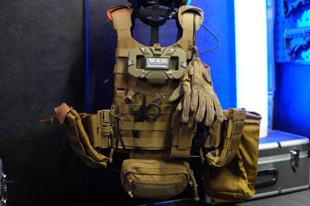 Modified Helikon-Tex plate carrier with modular attachments